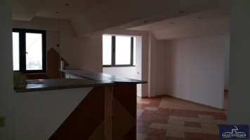 apartament-3-camere-confort-1-decomandat-in-ploiesti-zona-piata-mihai-viteazul-0